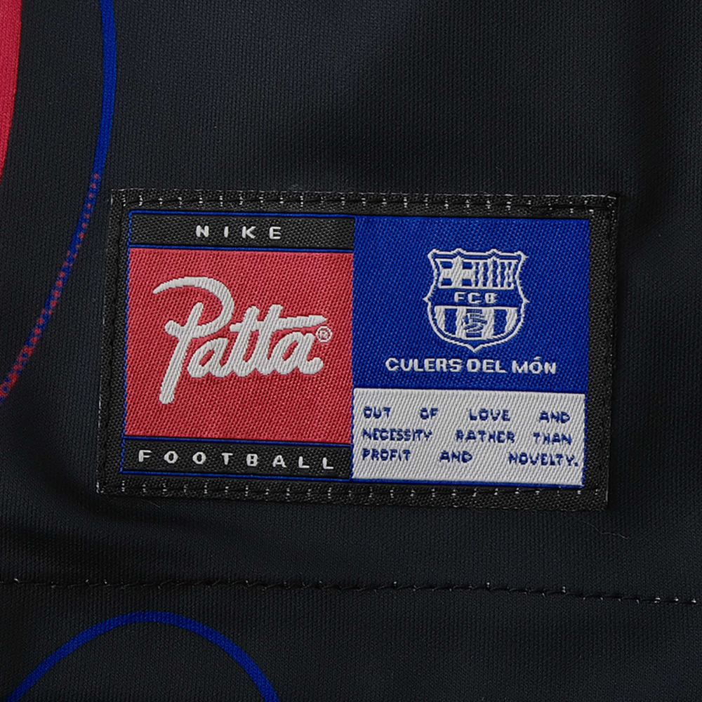 BARCELONA X PATTA 'CULERS DEL MON' TRAINING SHIRT 2023/24